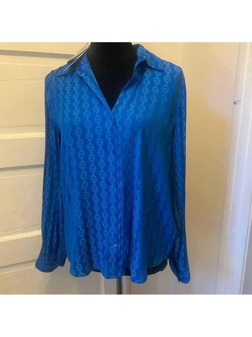 L’AGENCE $375 New Blue Chain Button Up Blouse Quiet Luxury Office XS/T Classy